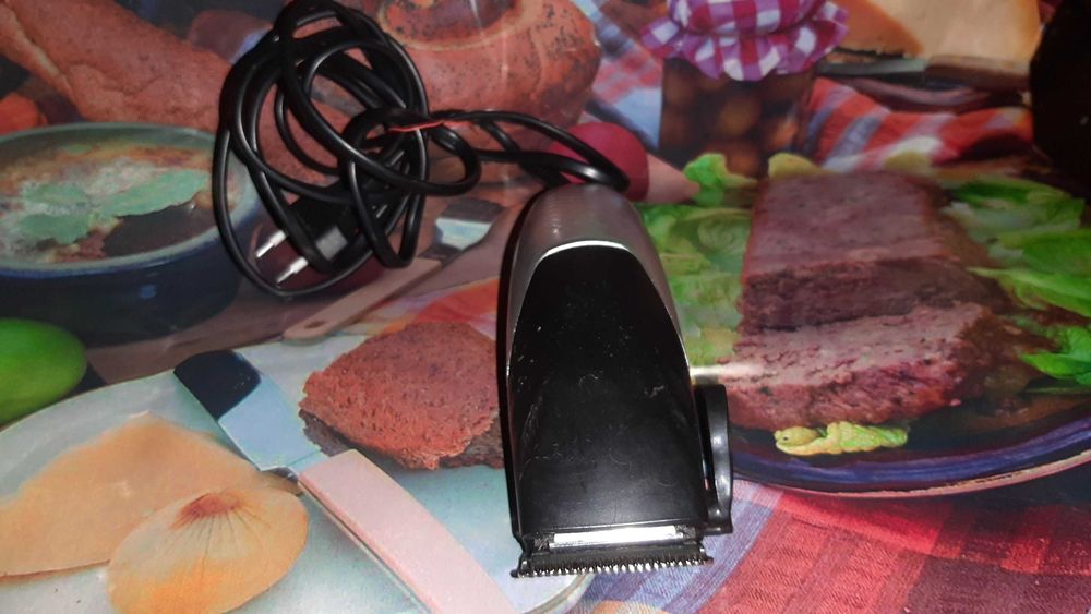 Машинка для стрижки проводная