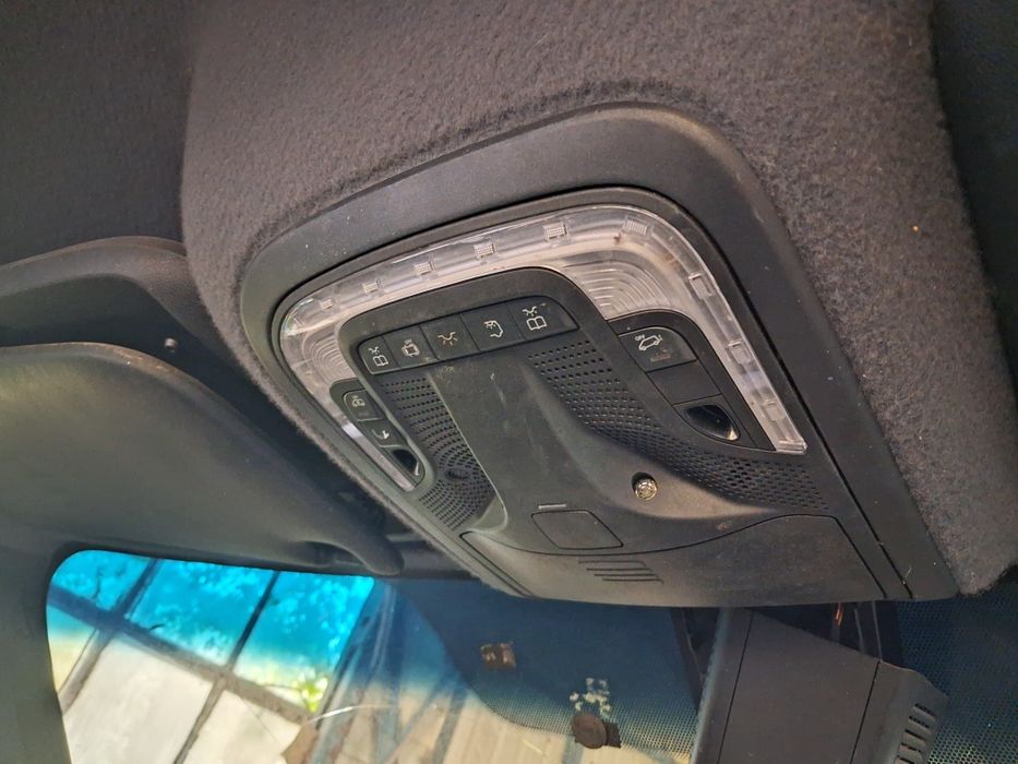 Mercedes Sprinter 907 Lampka Dachowa