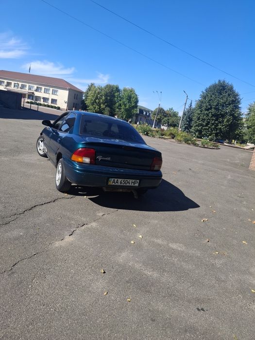 Продаєця Плімут неон на ходу