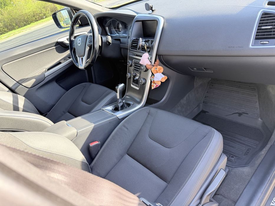 Sprzedam Volvo XC60 2.0 D PRYWATNE