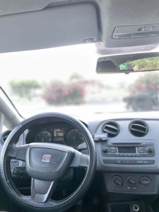 SEAT Ibiza ST — fotografia 6