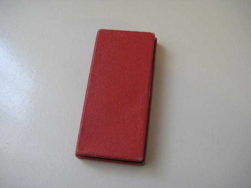 Medalha Faithful Service 25 years c/ Caixa - Nazi - 3º Reich