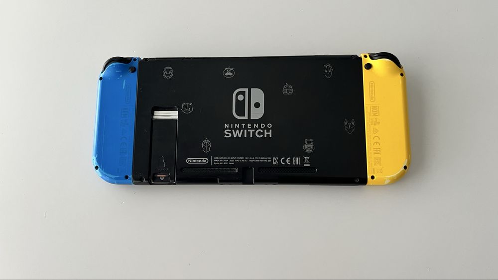 Nintendo Switch Modelo Fortnite