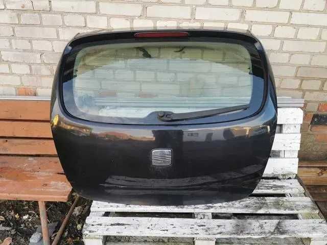 SEAT ALTEA klapa bagażnika tył czarna wysyłka