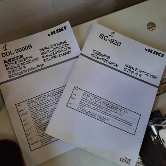 Швейна одноголкова машинка Juki DDL-9000B.