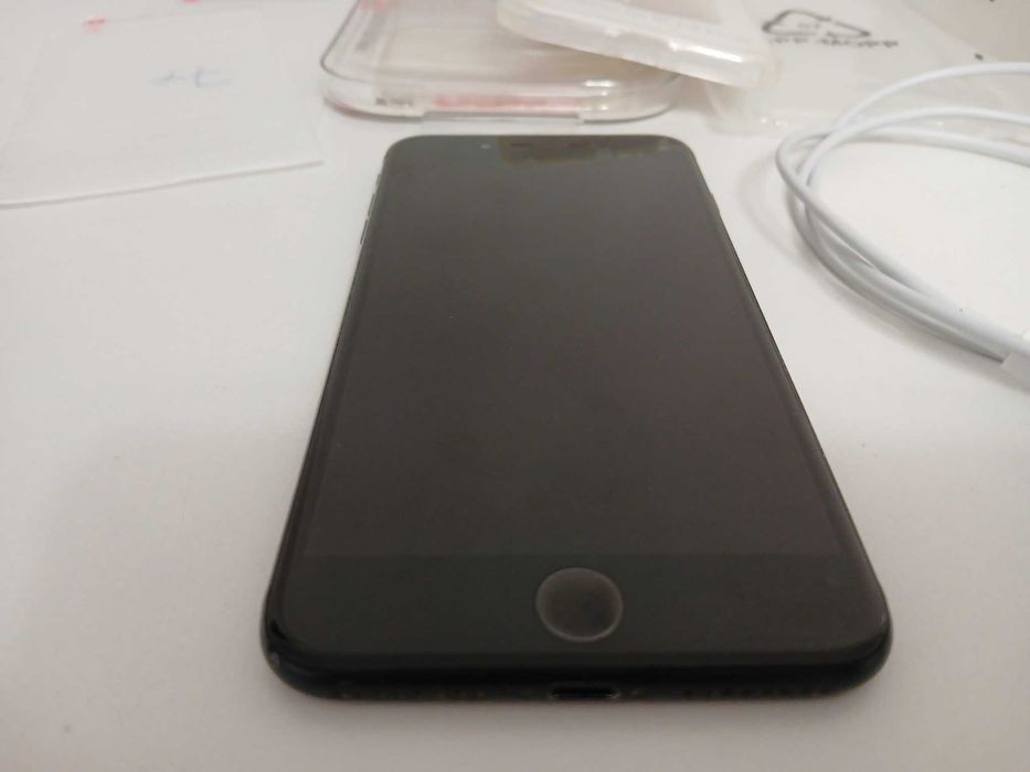iPhone 7 Plus 128 GB Czarny Komplet Ekran bez rys