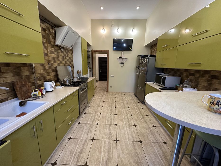 Продаю 3-ку в новом доме в Центре, скважина