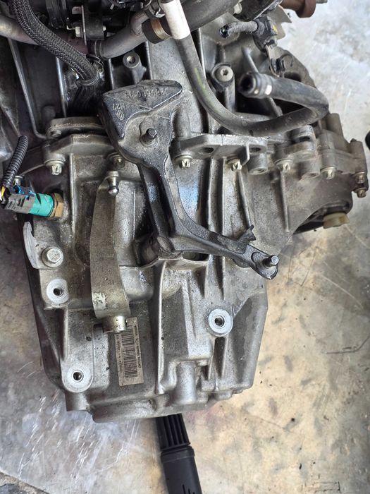 Skrzynia biegów TL4381 320101773R Renault Scenic IV 1,3 Tce