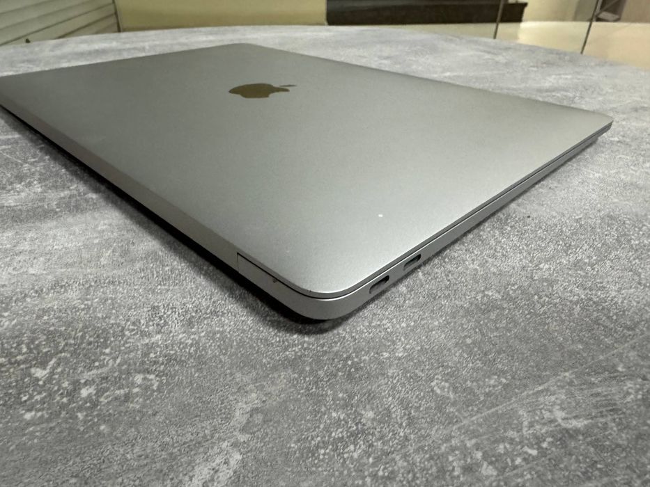 Apple MacBook Air 2020 M1 Ноутбук + Гарантія Магазин Iphone +Подарунки