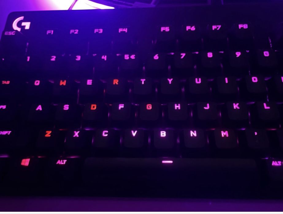 Komputer Stacjonarny Gamingowy i5-8600K + GTX1080 + 32GB Ram