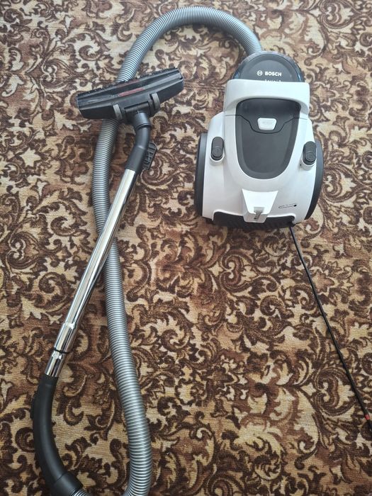 Пилосос BOSCH BGS05A225