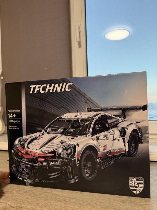 Конструктор Porsche 911 ЗАПАКОВАНИЙ