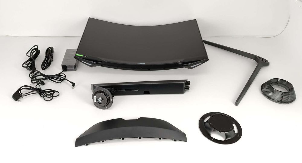 Monitor LED Samsung Odyssey  G7  C27G73TQSR 27