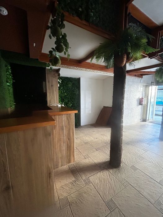 Venda loja em frente ao metro de matosinhos Sul - OPORTUNIDADE