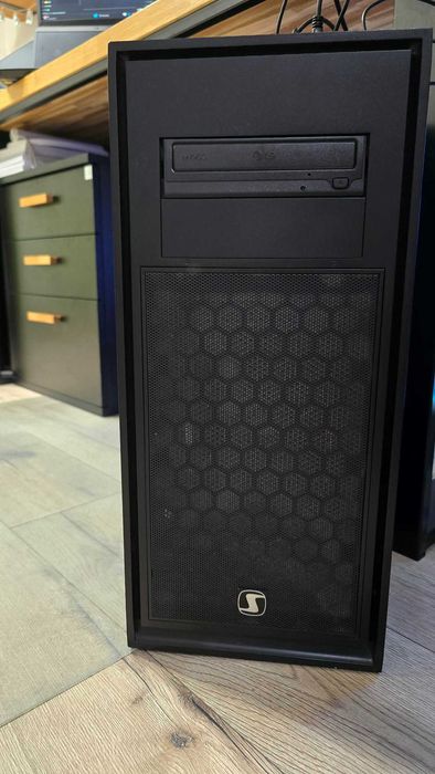 Gaming PC i7-7700K | GTX 1080 | 32GB RAM (4x8GB) | NVMe | Kraków