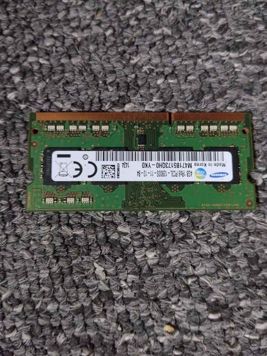 Samsung 4 GB DDR3L-1600 SO-DIMM