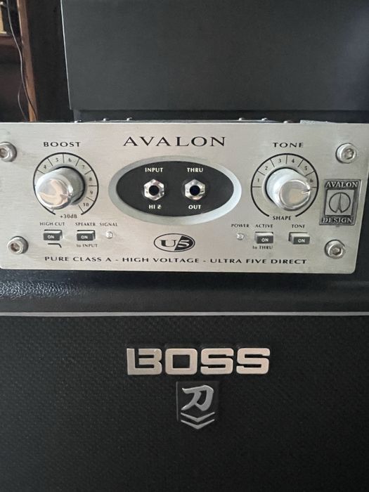AVALON U5 + Rack Mount