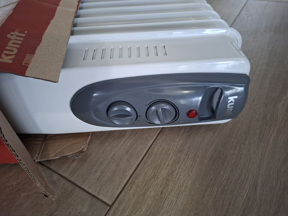 Aquecedor a óleo 2500W *novo, com caixa e tudo*
