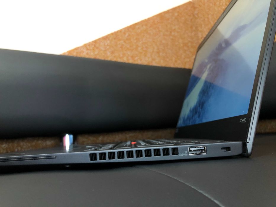 Ноутбук Lenovo ThinkPad X390/13.3"FHD IPS/i5-8365U/8GB/512GB/Гарантія