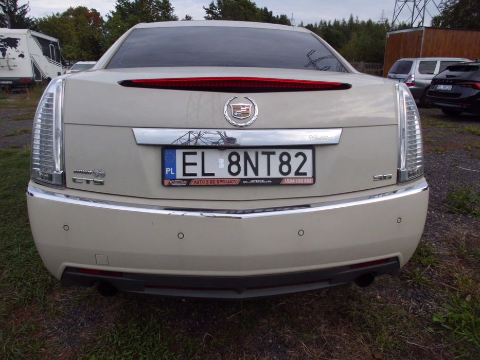 samochód cadilac cts 3.6 rok 2011 -297KM