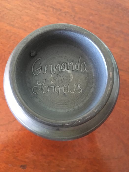 Jarra de barro preto de Molelos antiga