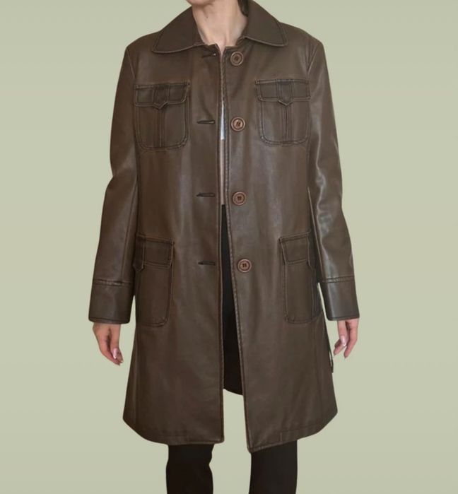 Brązowy trencz ze skóry ekologicznej w stylu vintage