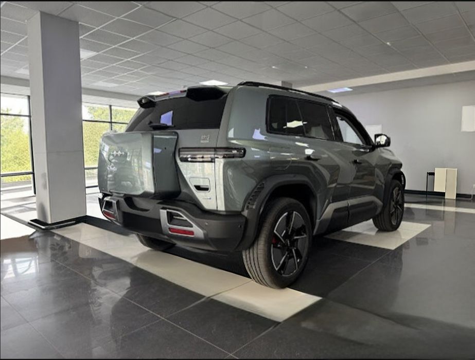 Новий Leopard 3 офіційне авто на гарантії! Перекупи майданчики лісом !