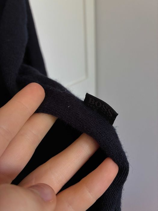wełniany sweter boss granatowy hugo boss