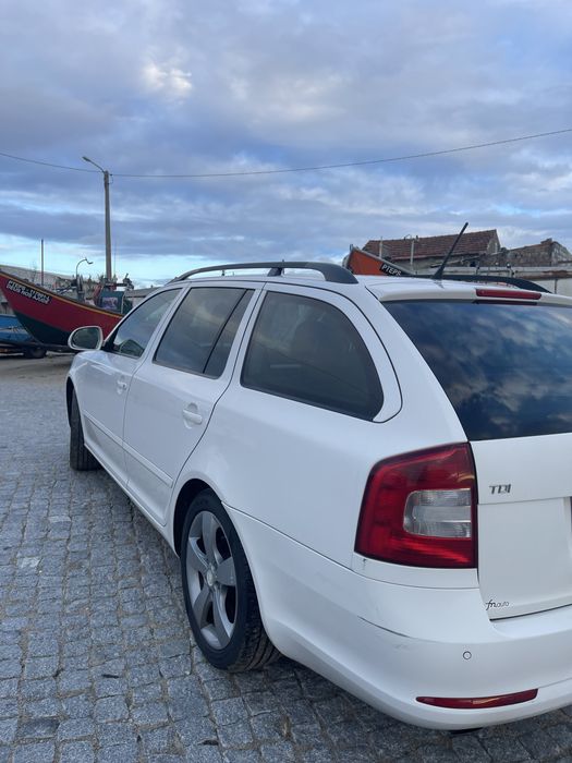Skoda Otavia Break 1.6 tdi (157mil km)