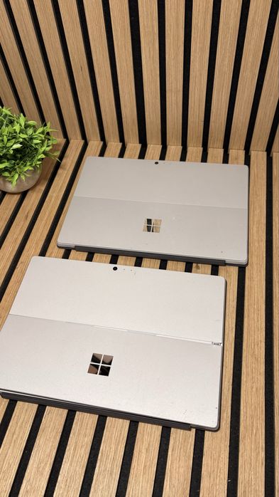 Продам Планшет Microsoft Surface Pro 5 1796 Intel Core m3-7Y30