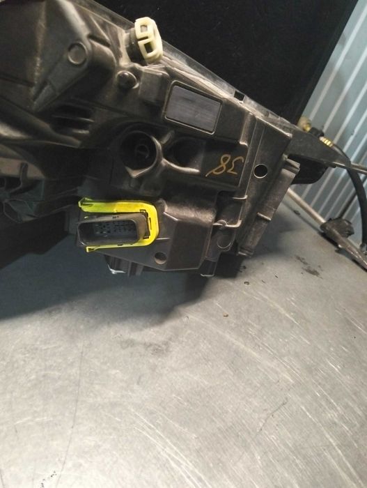 Фара на Infiniti QX 50