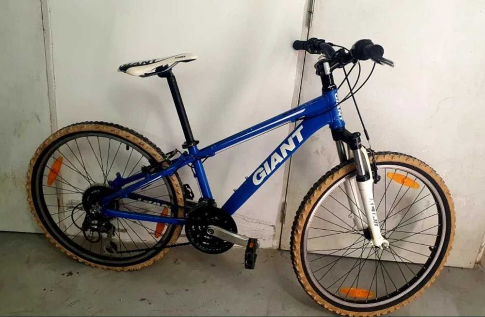 Bicicleta BTT GIANT XTC roda 24