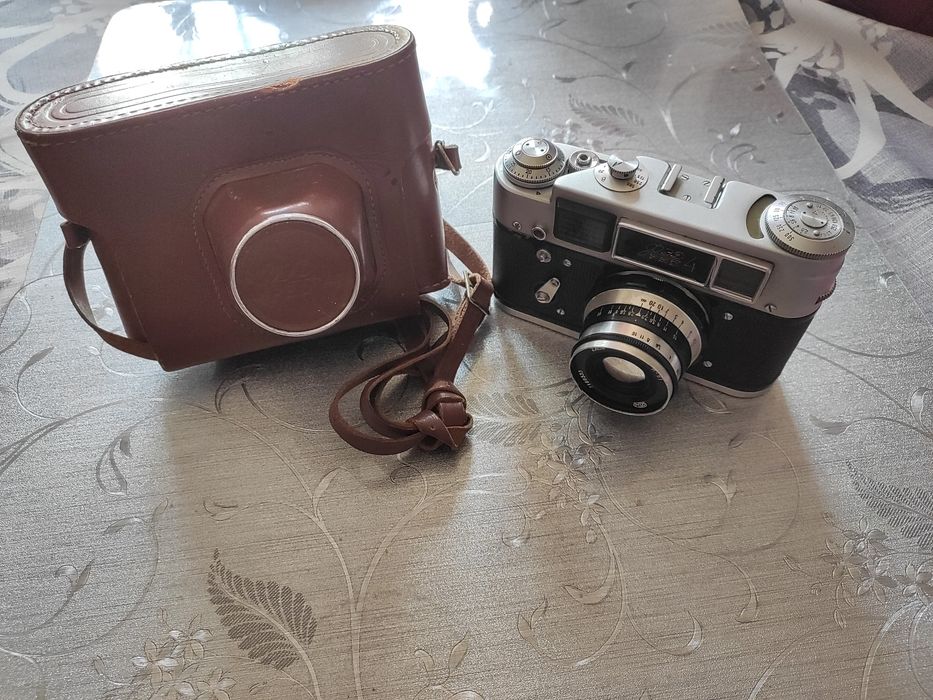 Aparat analogowy USSR FED 4