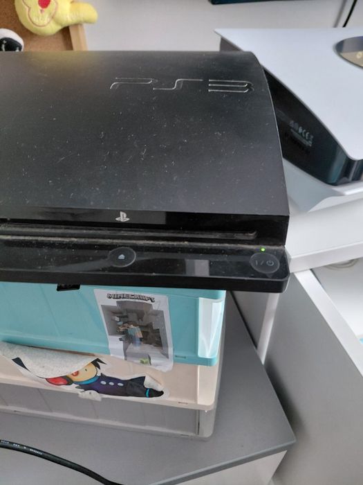 PS3 Slim 500 GB – uszkodzona (przegrzewa się)