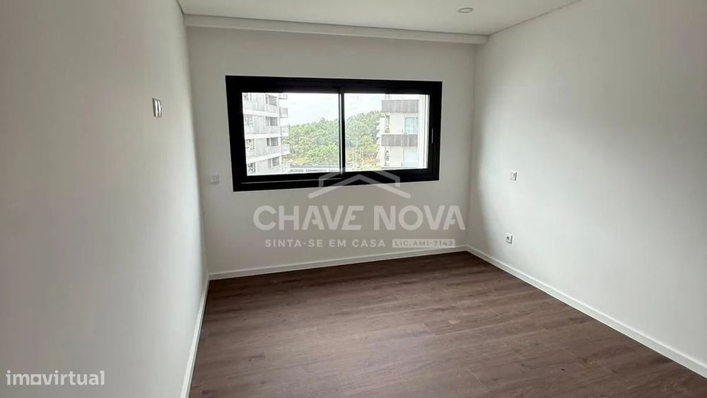 T2 novo em Canidelo com Piscina - Gaia