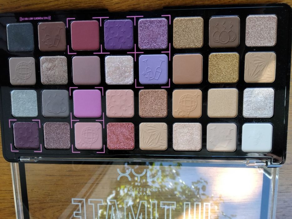 Nyx Party on Sunset paleta cieni