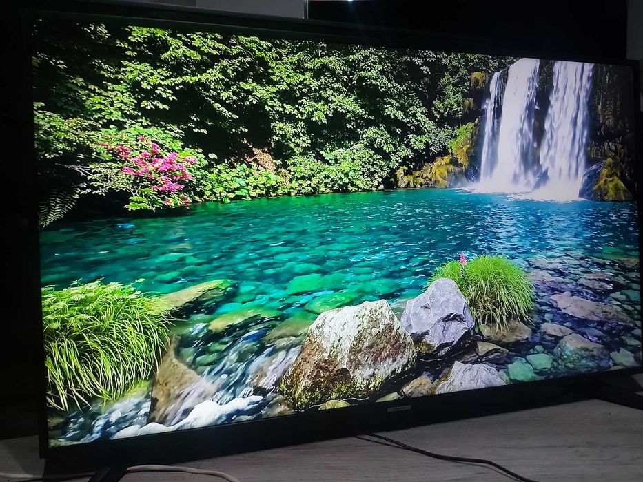 TV - 50 CALI - UE49NU7102K - 4K - HDR10 - DVB-T2(HEVC) - SmartTV - Wi-Fi - KOMPLETNY