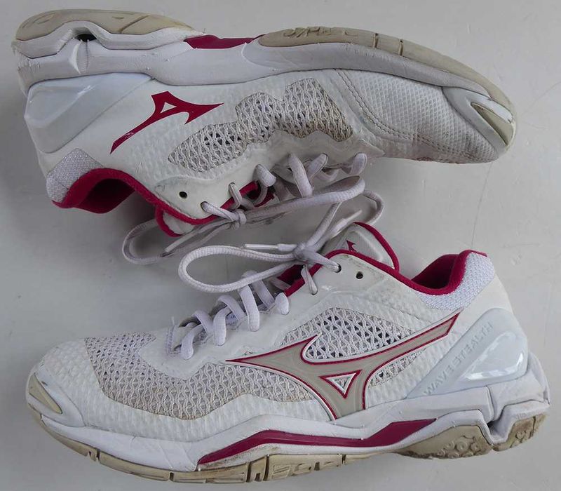 MIZUNO Wave Stealth buty sportowe halowe