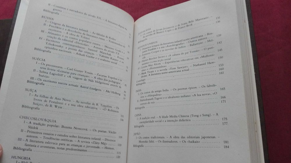 Carmen Bravo Villasante-História da Literatura Universal-Vega-1977