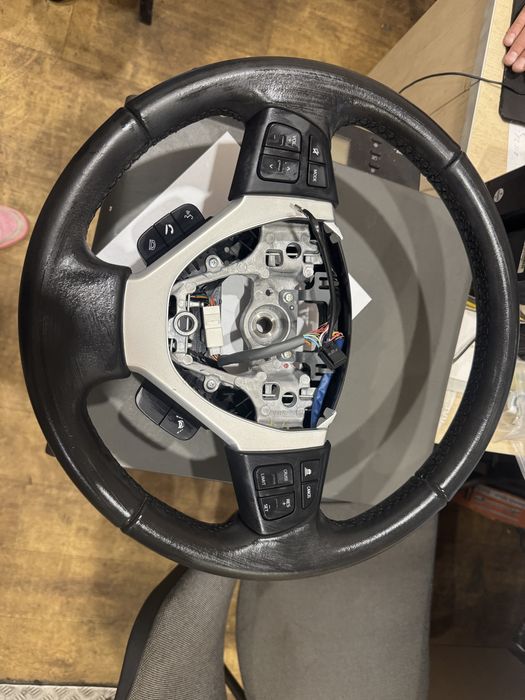 Руль Suzuki Vitara круиз контроль GS13117700