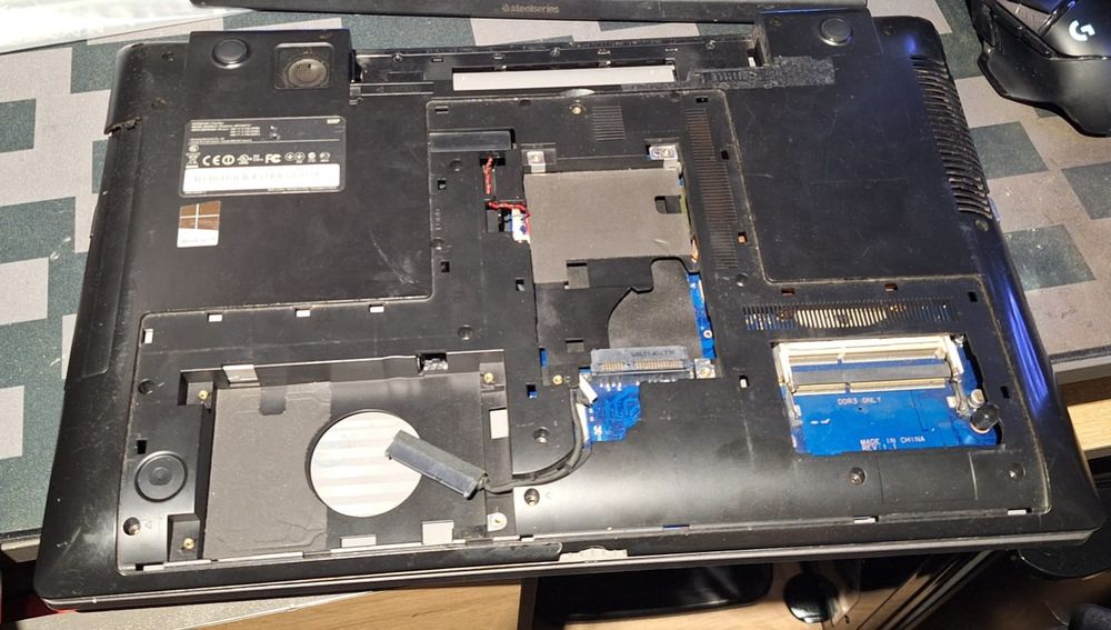 Laptop Samsung NP55P7C-T01PL