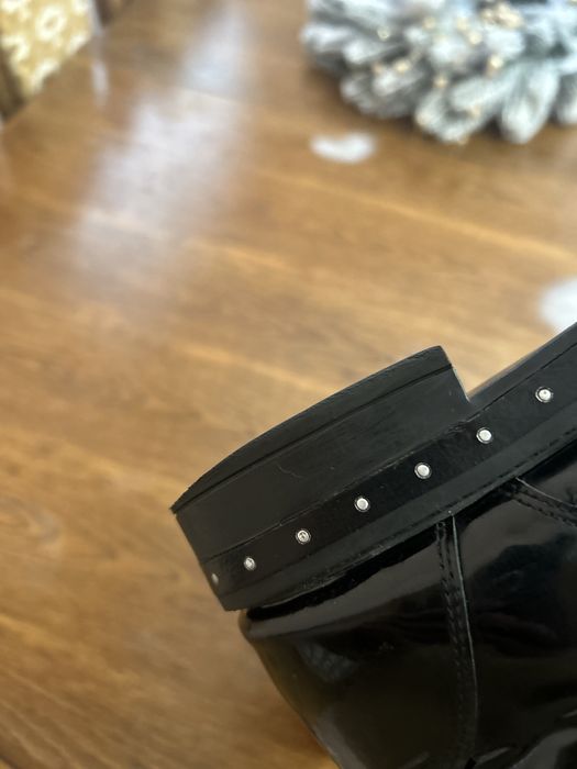 ботінки лакові