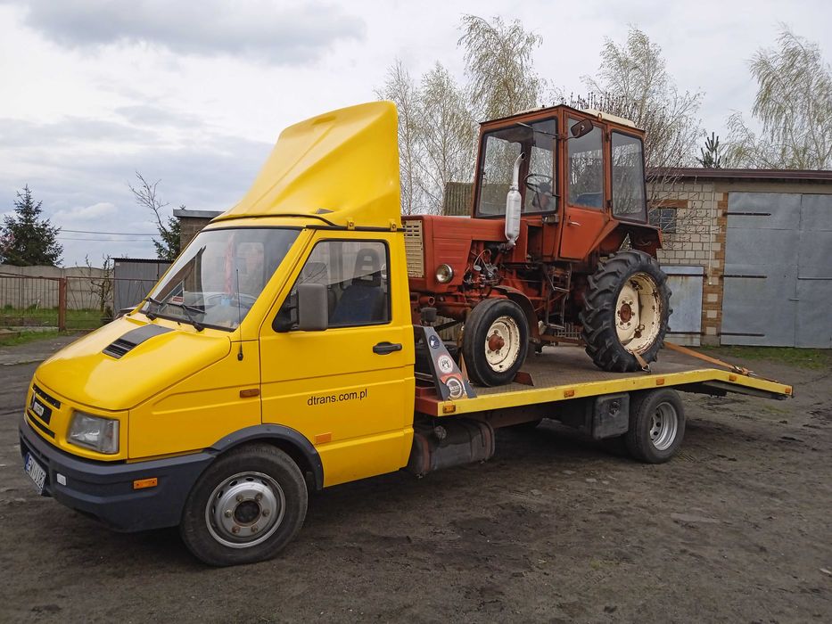 autopomoc autolaweta transport a1 autostrada zetor ursus minikoparka