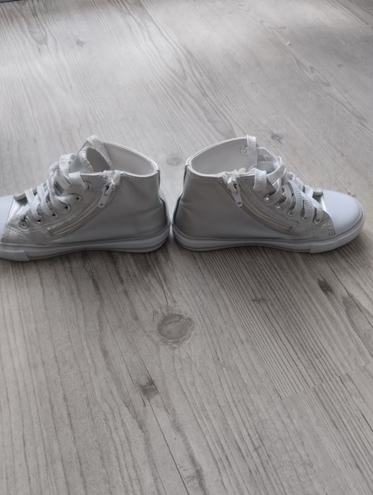 Trampki srebrne coccodrillo r 29- 19 cm