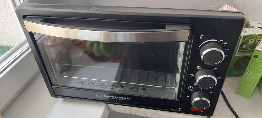 piekarnik mini firmy esperanza