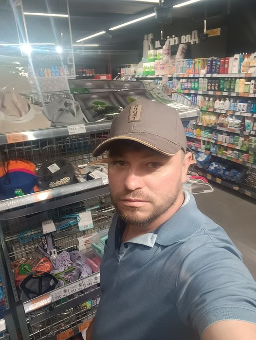 Чоловік на годину. Сантехнік, електрика, дрібний ремонт.