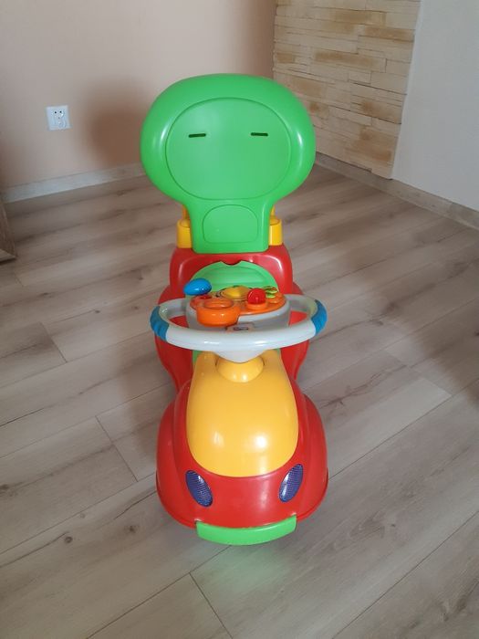 jeździk firmy Chicco