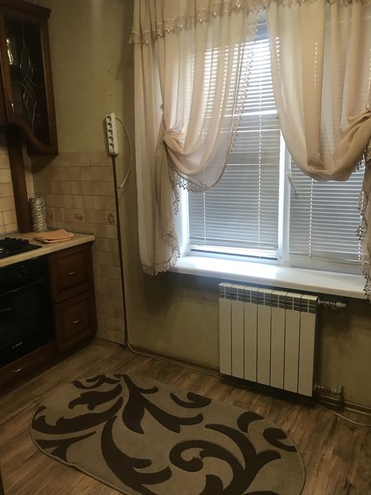 Сдам двушку на песках