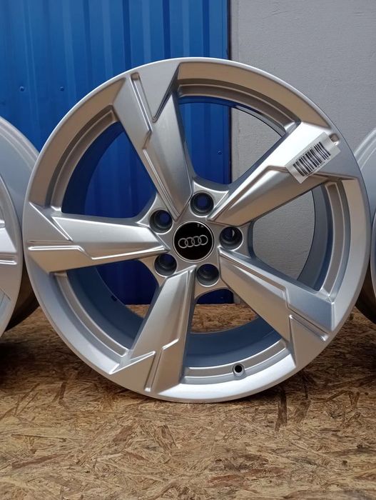 Felgi Aluminiowe AUDI 5x112 r18 8j et39 a3 a4 a5 a6 a7 a8 q2 q3 q5