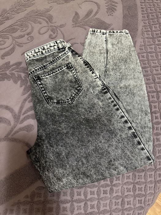 Жіночі джинси Staff